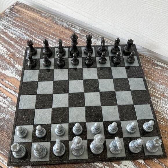 Black Glitter and Metallic Gray Silver Chess Board Game with Velvet Bag 32 piece - Picture 7 of 9